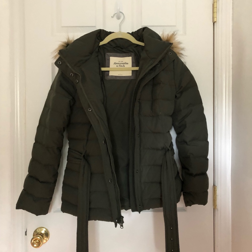 WOMENS OLIVE GREEN ABERCROMBIE WINTER COAT ! - Picture 2 of 8